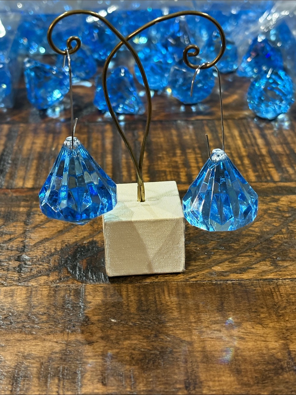 60 Blue Faceted Ornament Set